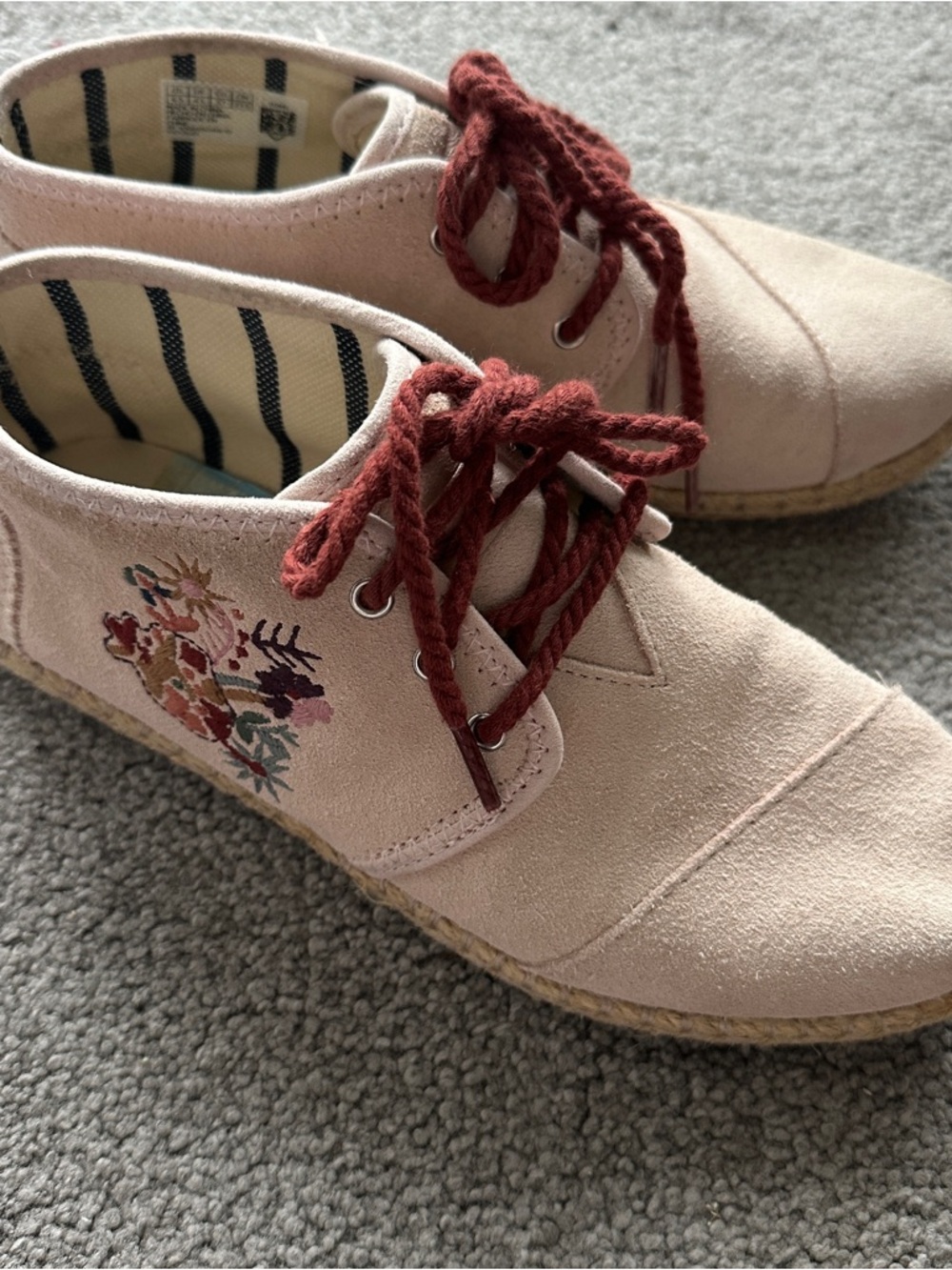 TOMS Suede Desert Wedge Booties Embroidered Floral Espadrille Women US 6.5